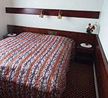 Hotel Alte Post Lehrte Εξωτερικό φωτογραφία